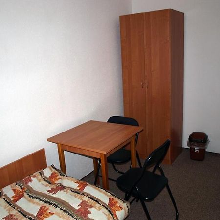 Hostel Hutnik Ostrowiec Świętokrzyski Εξωτερικό φωτογραφία